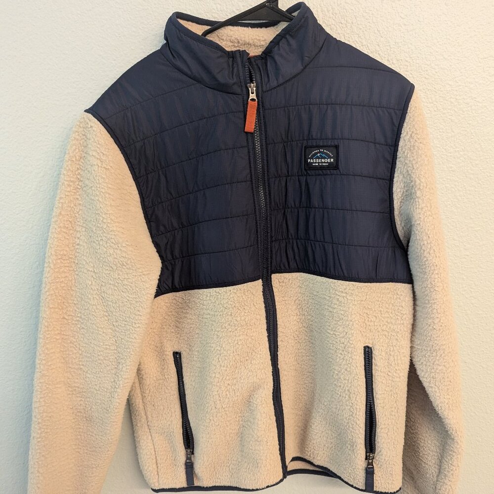 Passenger Clothing Born Explorer Polar-Sherpa Fleece